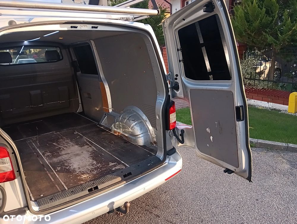 Volkswagen Transporter - 23