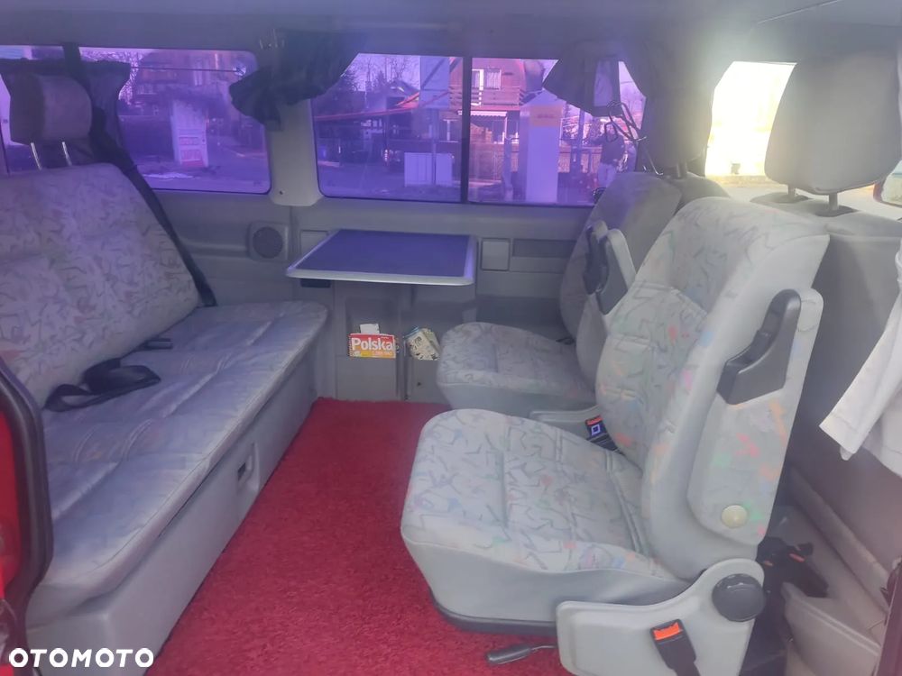 Volkswagen Multivan - 6