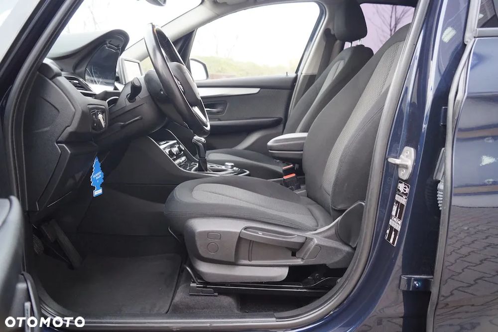 BMW Seria 2 218i Advantage - 8
