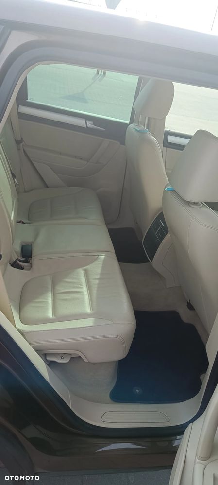 Volkswagen Touareg 3.0 V6 TDI Blue Motion DPF Automatik - 20