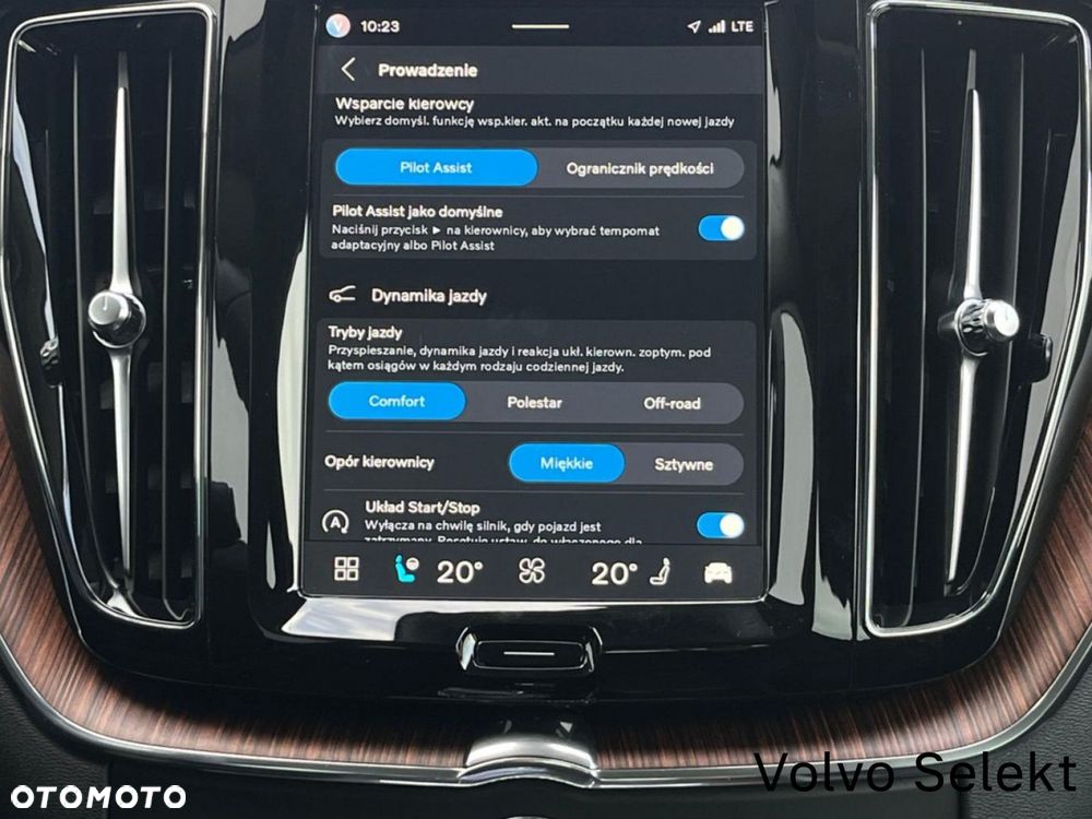 Volvo XC 60 - 22