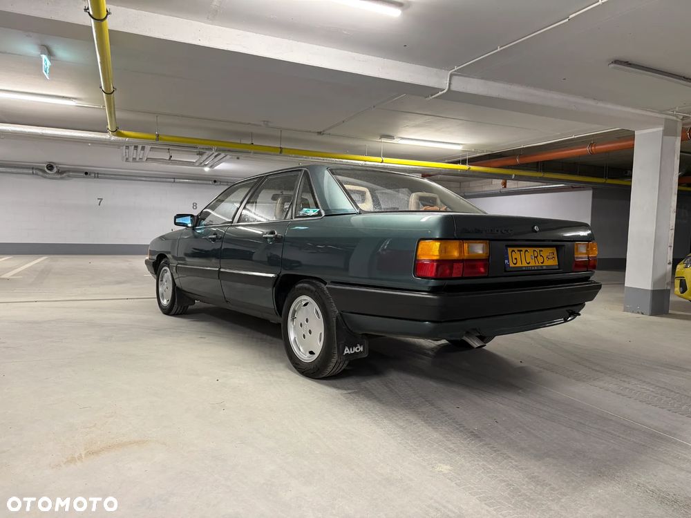 Audi 100 1.8 S CC - 4