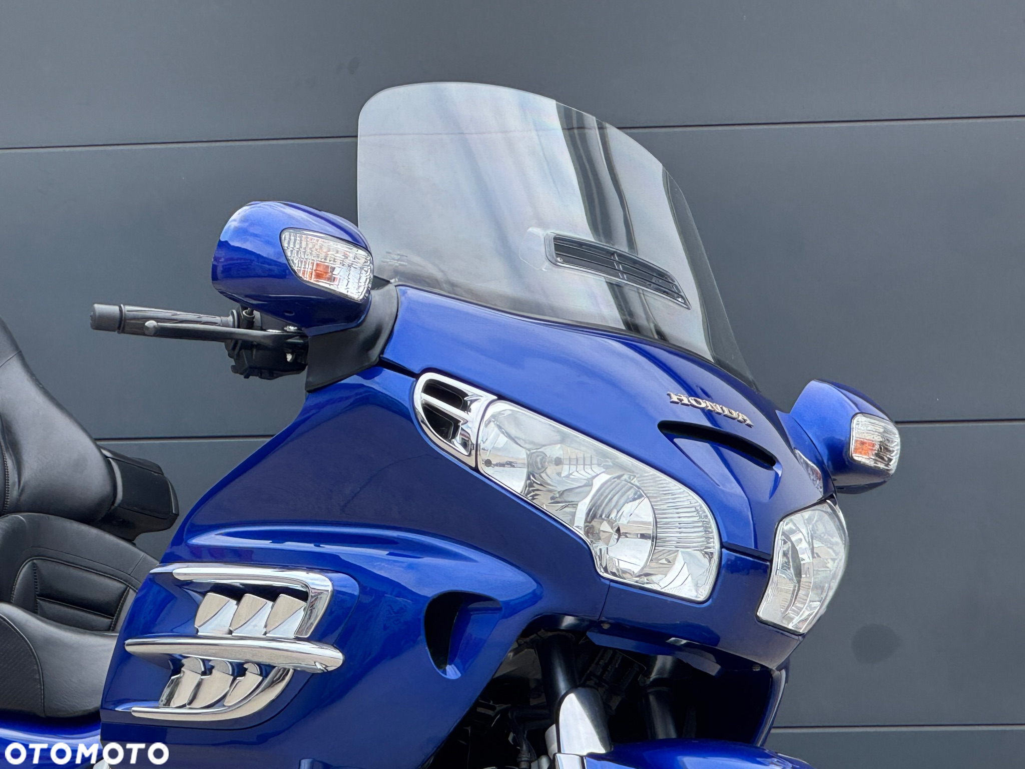 Honda GL - 5