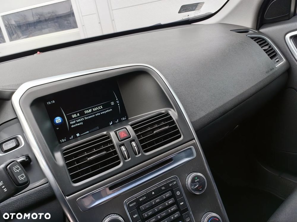 Volvo XC 60 D4 Kinetic - 14