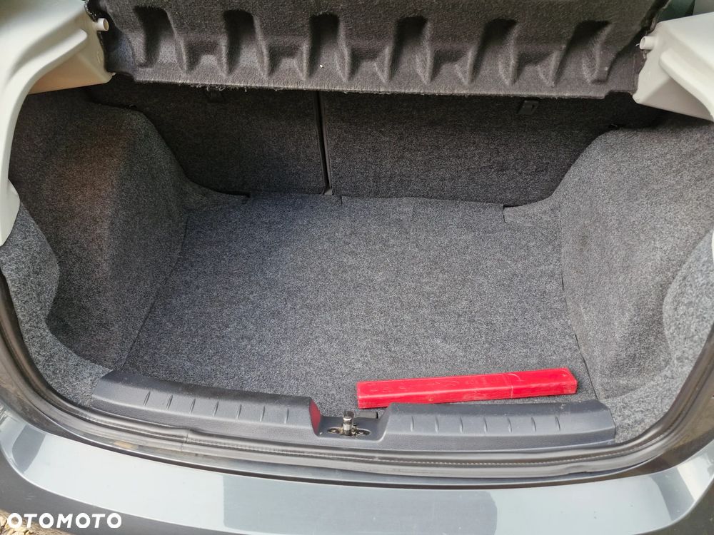 Seat Ibiza 1.4 16V Comfort Edition - 20