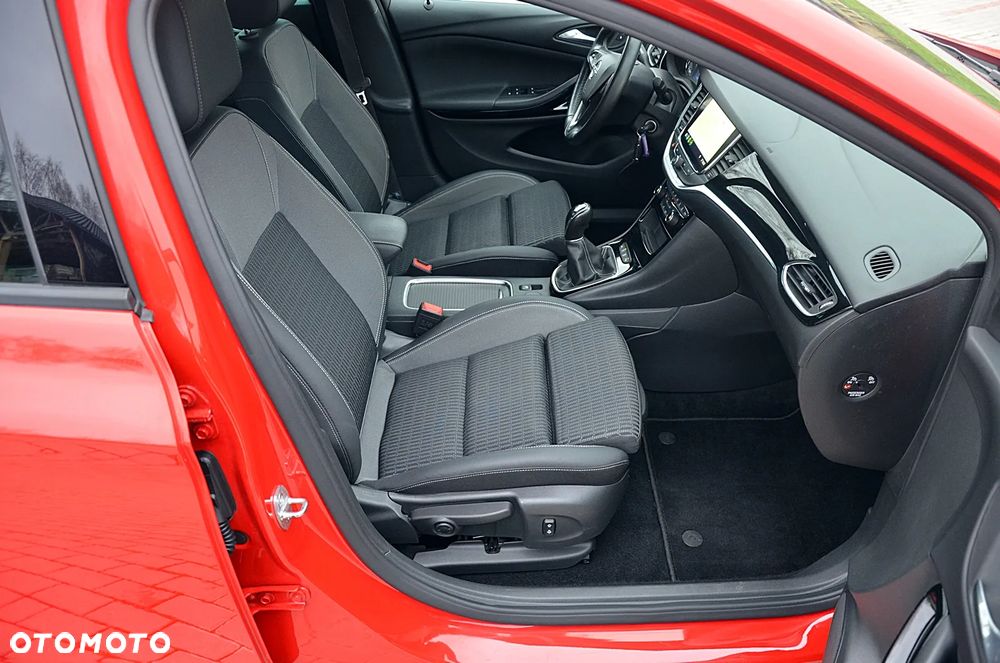 Opel Astra 1.2 Turbo Start/Stop Elegance - 26