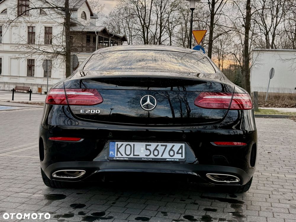 Mercedes-Benz Klasa E 200 9G-TRONIC - 12