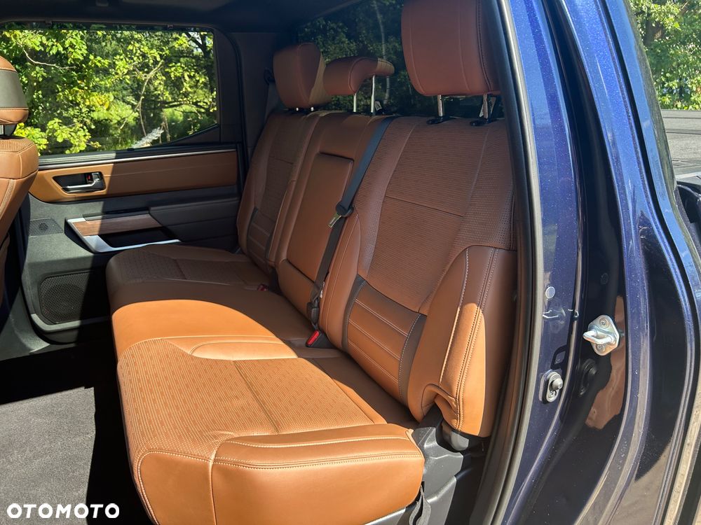 Toyota Tundra - 7