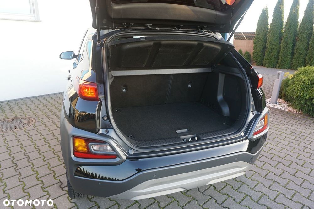 Hyundai Kona 1.6 CRDi Premium 4WD DCT - 34