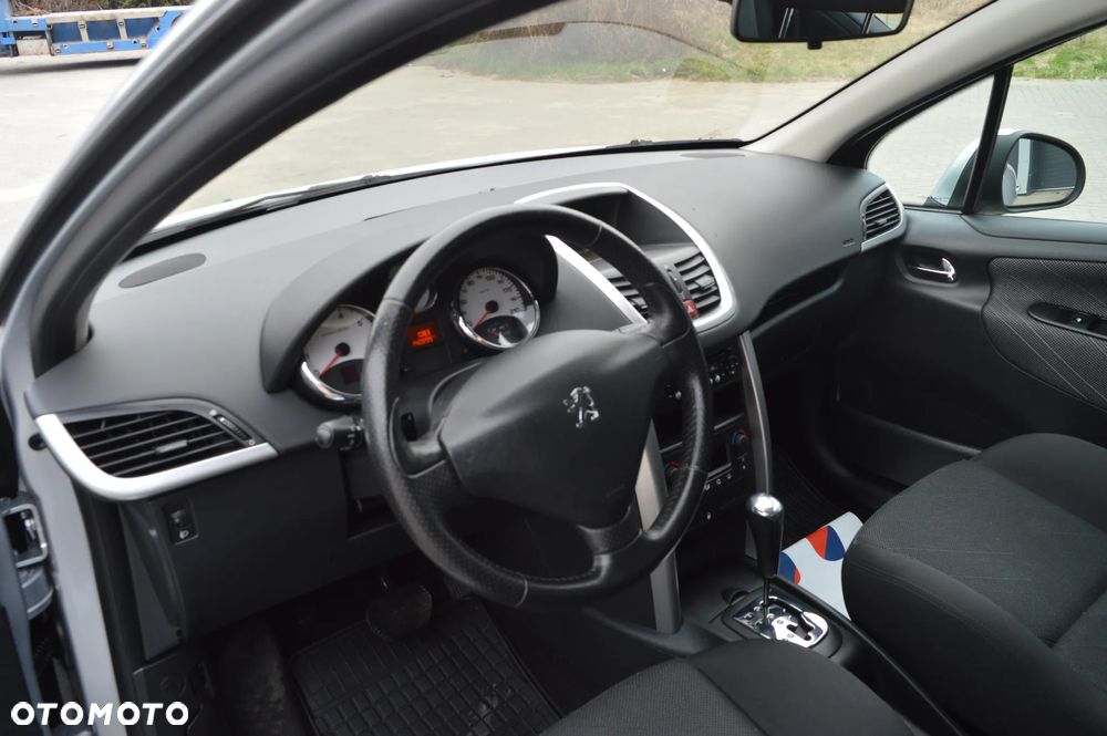 Peugeot 207 120 VTi Automatik Premium - 15