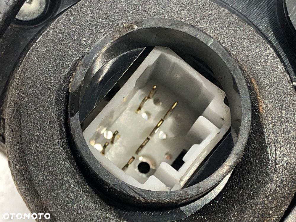 ZAMEK TYŁ LEWY - 46.00 PLN - LEXUS GS (_S19_) 2005 - 2012 300 (GRS190_) 183 kW [249 KM] benzyna - 3