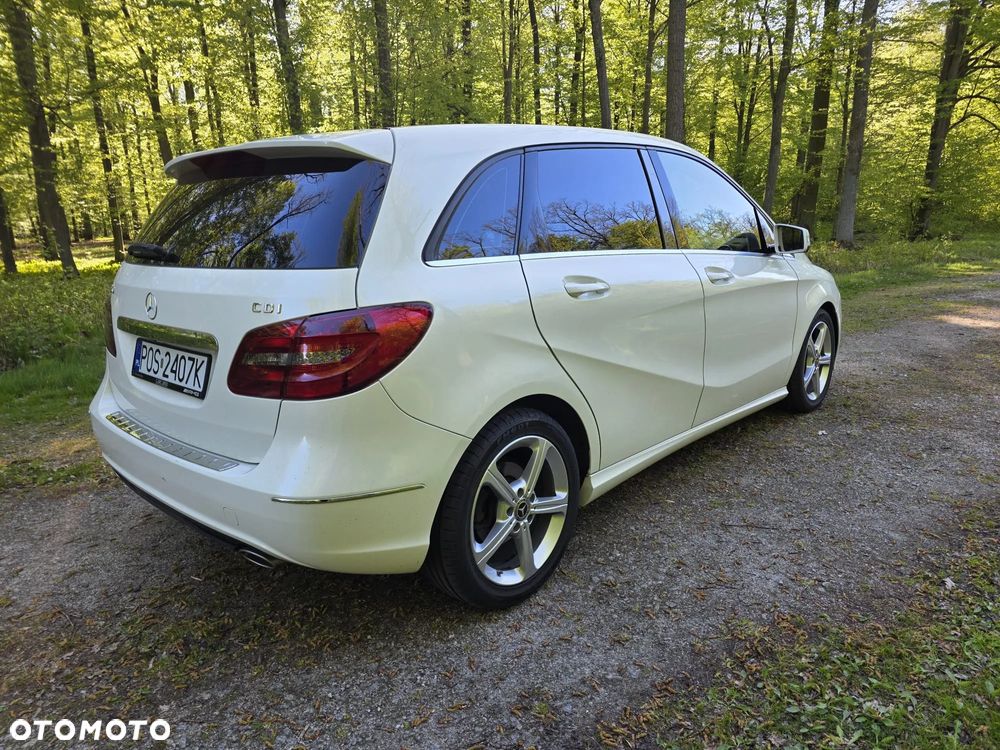 Mercedes-Benz Klasa B 180 CDI BlueEFFICIENCY Edition Style - 14