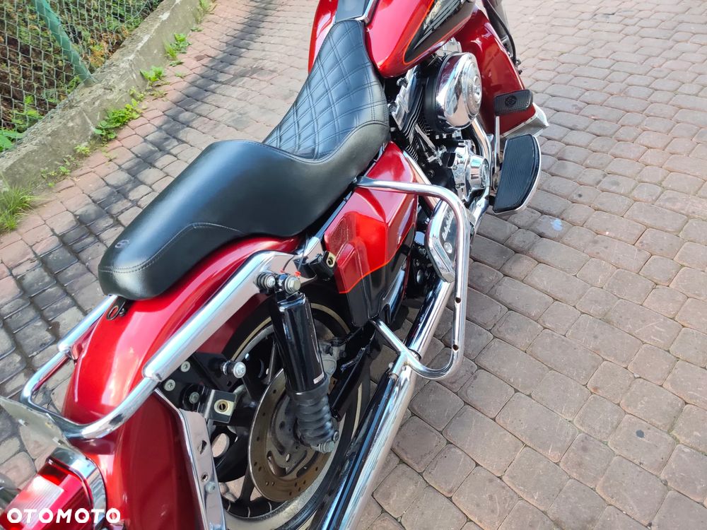 Harley-Davidson FLHTCU Ultra - 30