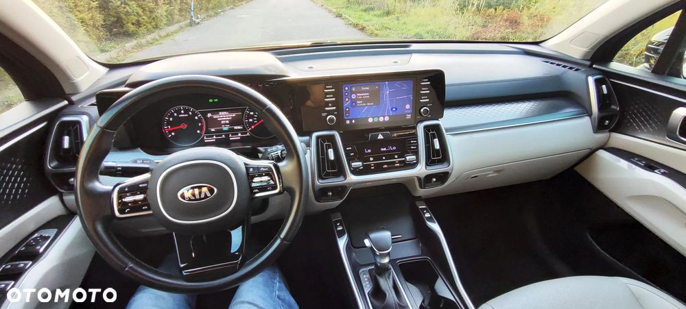 Kia Sorento - 28