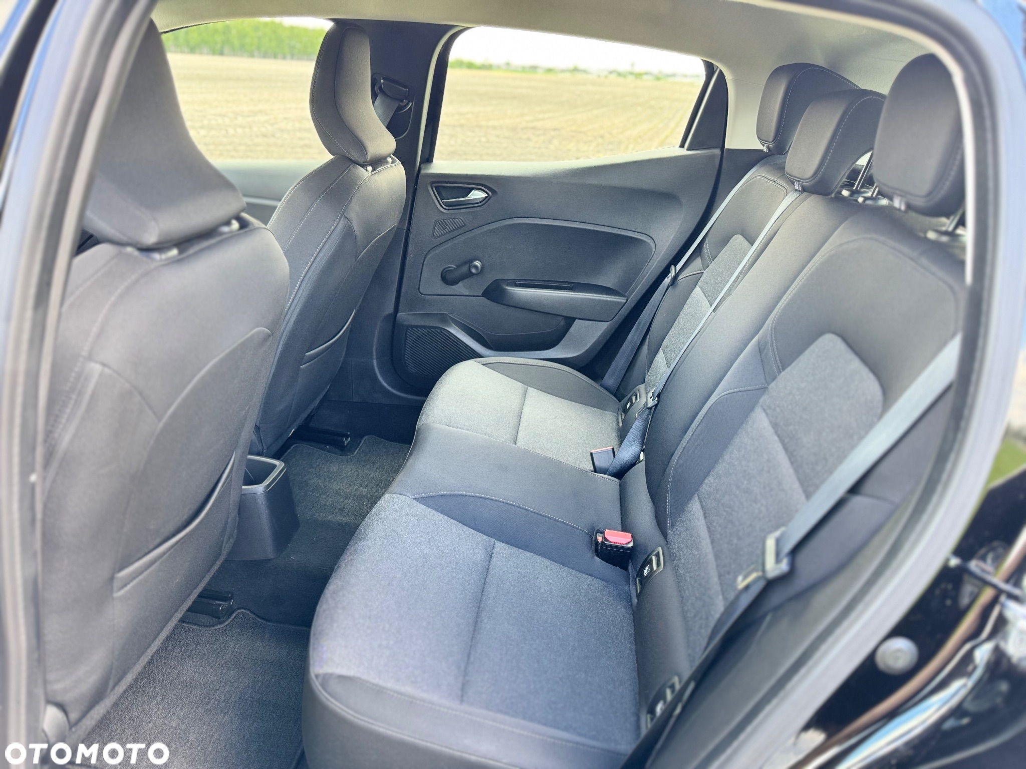 Renault Clio TCe 90 EVOLUTION - 18