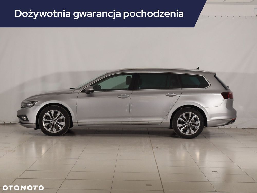 Volkswagen Passat Variant - 4