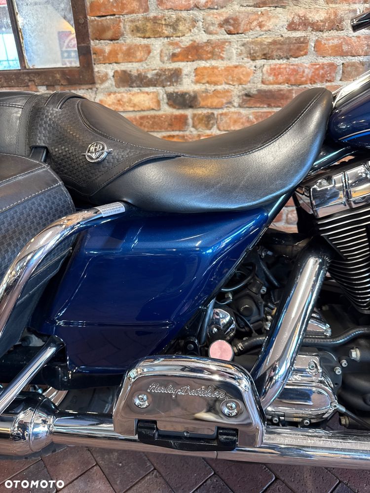 Harley-Davidson Touring Road King - 28