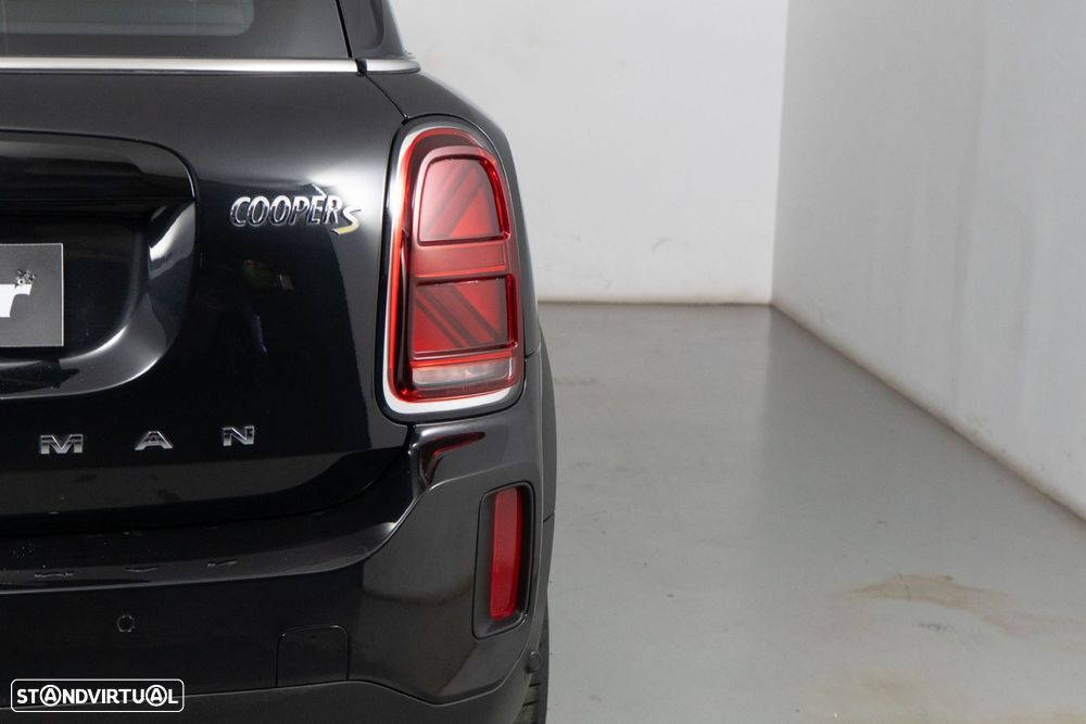 MINI Countryman Cooper SE ALL4 Auto - 18