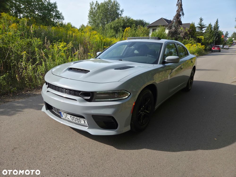 Dodge Charger - 4