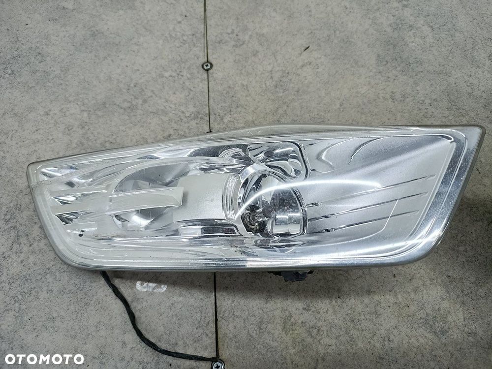 KOMPLET HALOGENÓW FORD GALAXY III AM21-15K202-BD AM21-15K201-BD 2.0 TDCI - 4