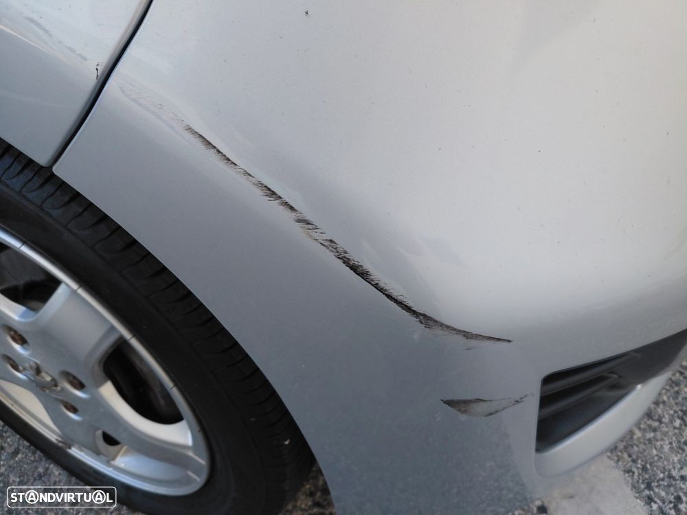 Peugeot 107 1.0 Black&Silver - 48