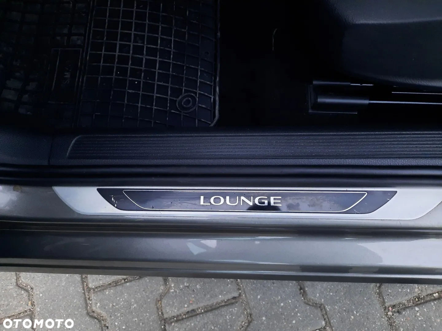 Volkswagen Golf 1.6 TDI BlueMotion Technology Lounge - 16