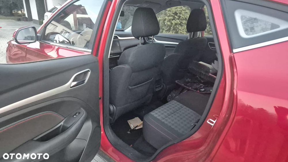 MG ZS ICE 1.5 VTI-tech Comfort - 18
