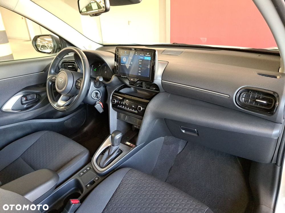 Toyota Yaris Cross Hybrid 1.5 Comfort - 17