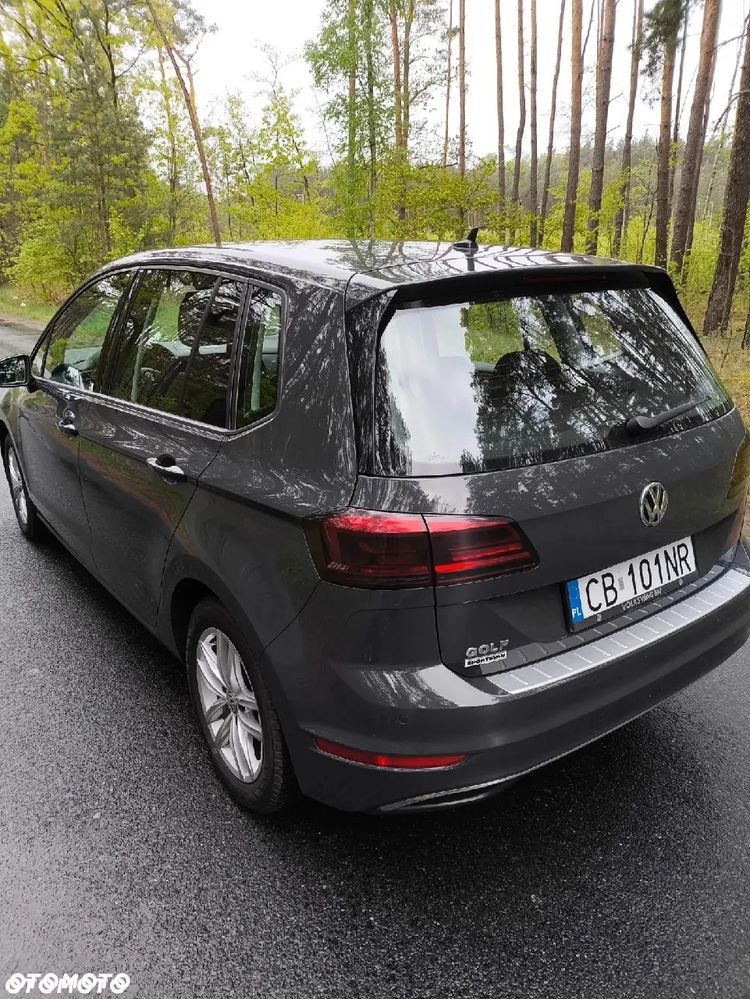 Volkswagen Golf 1.5 TSI BMT Trendline - 2