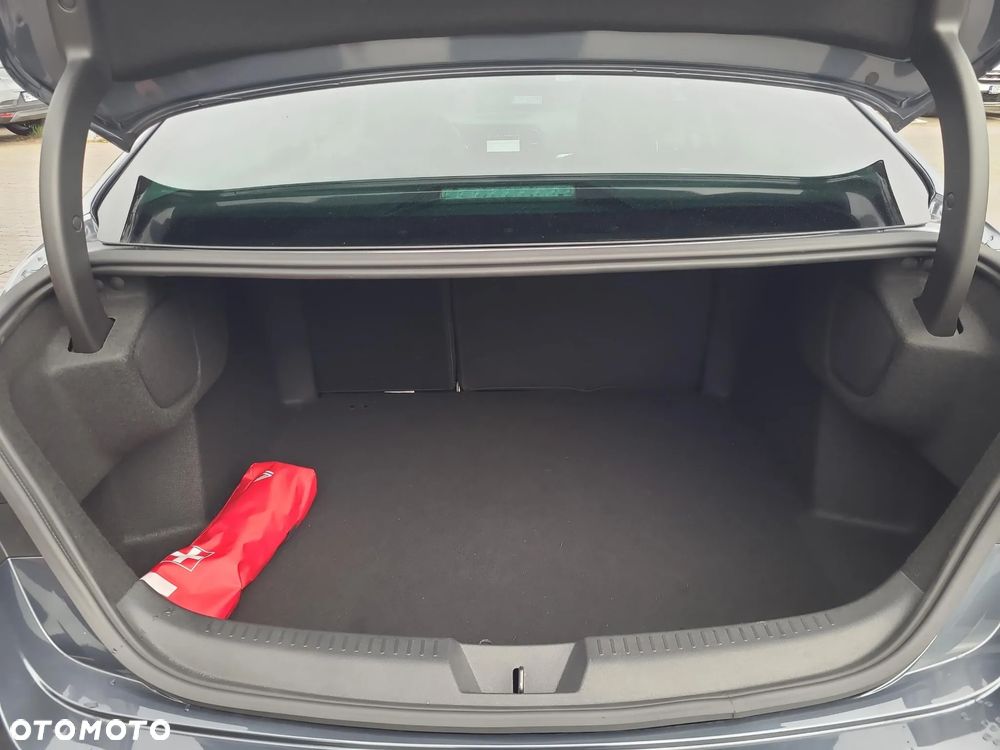 Renault Megane 1.3 TCe FAP Techno EDC - 17