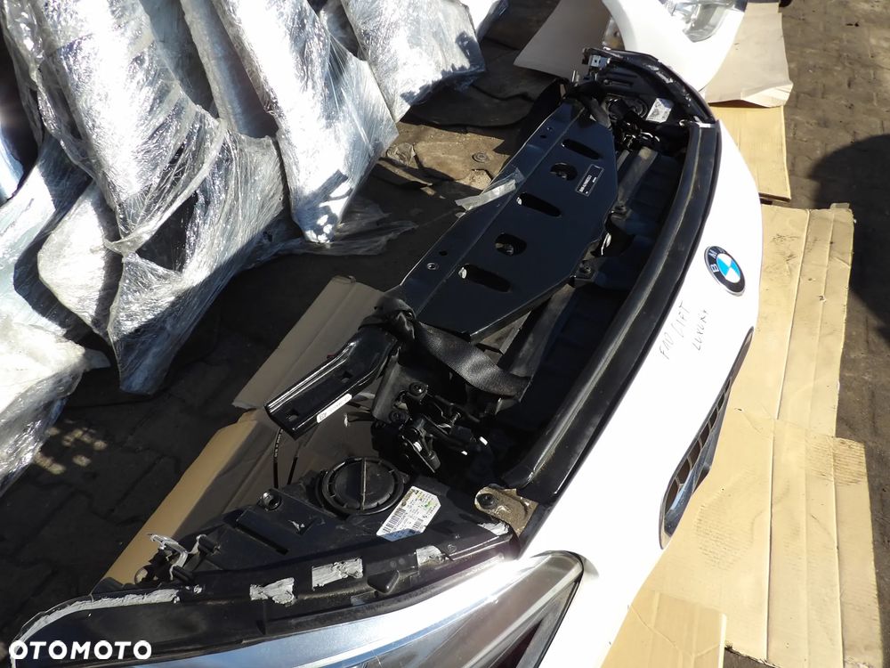 BMW - F10 - KOLOR A300 - LIFT - LUXURY - PAS PRZEDNI - ZDERZAK PRZEDNI - LAMPY - MASKA - BŁOTNIKI - CHŁODNICE - KOMPLET - IDEALNY - 4