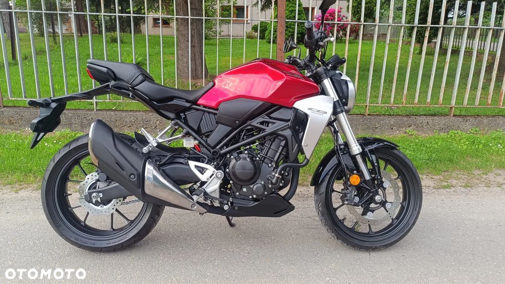Honda CB - 11
