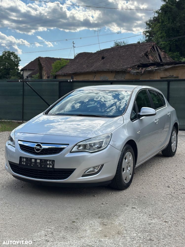 Opel Astra 1.7 CDTI - 4
