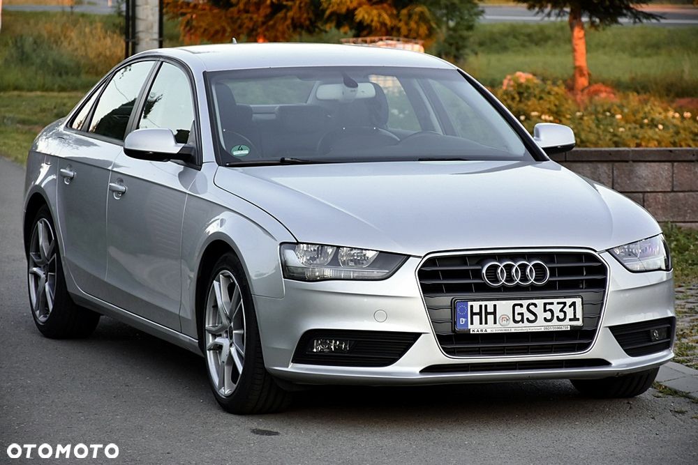 Audi A4 Limousine 1.8 TFSI quattro Attraction - 1