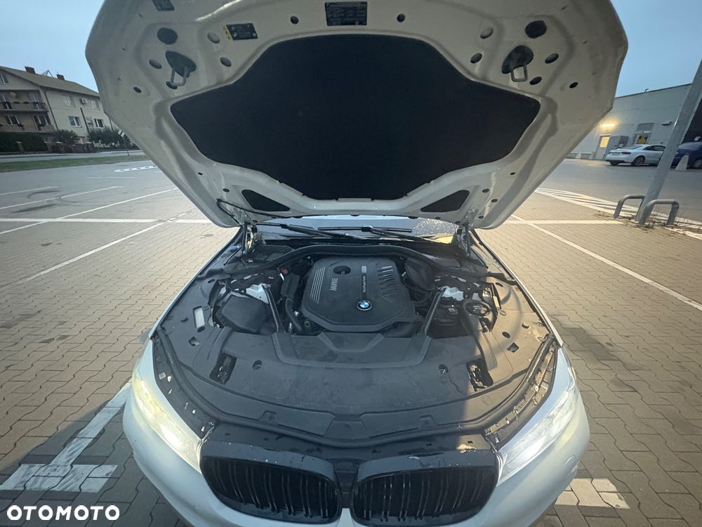 BMW Seria 7 740i - 9