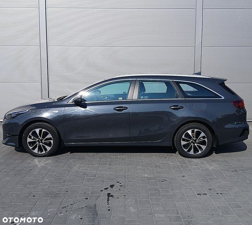 Kia Ceed 1.5 T-GDI M - 6