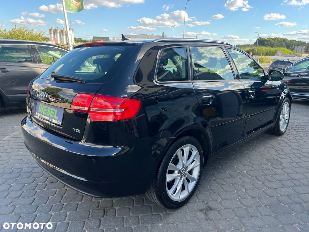 Audi A3 Sportback - 6