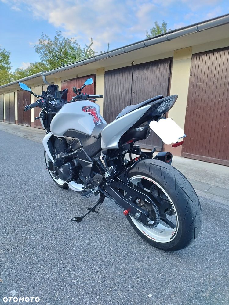 Kawasaki Z - 8