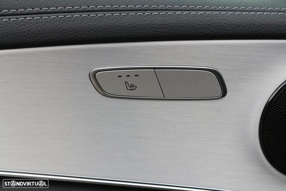 Mercedes-Benz E 300 de AMG Line - 23