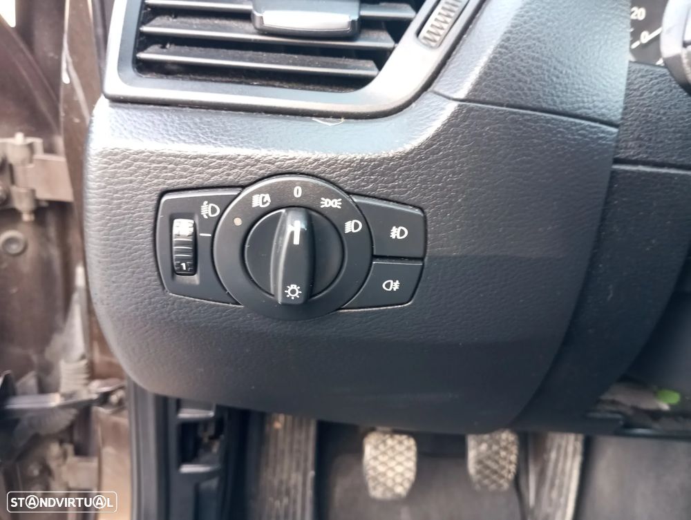 BMW X1 20 d sDrive - 25