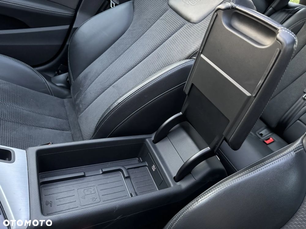 Audi A4 Limousine 2.0 TFSI quattro S tronic design - 28