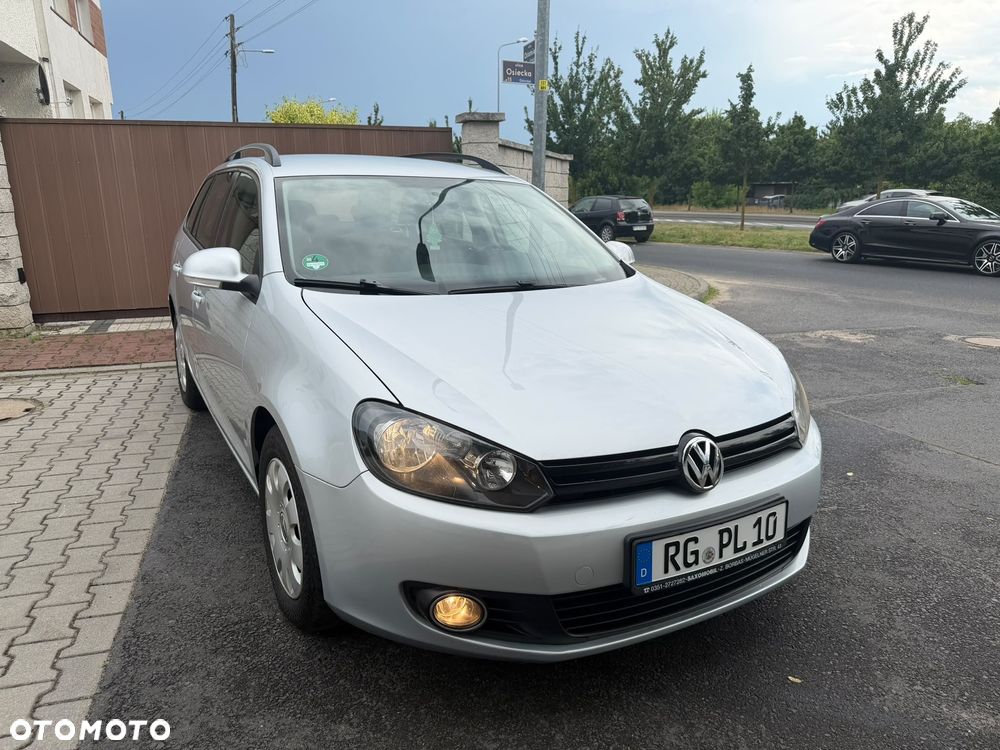 Volkswagen Golf 1.6 TDI DPF BlueMotion Technology Comfortline - 26