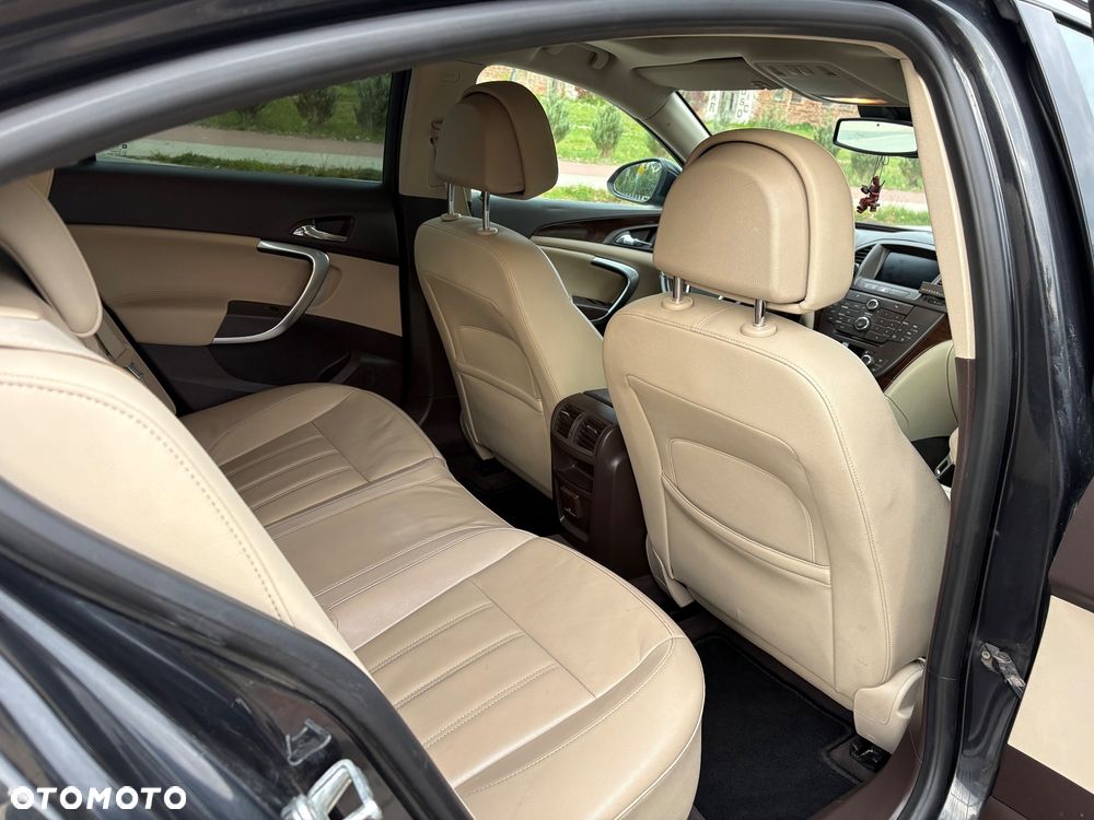 Opel Insignia 2.0 CDTI Cosmo - 17