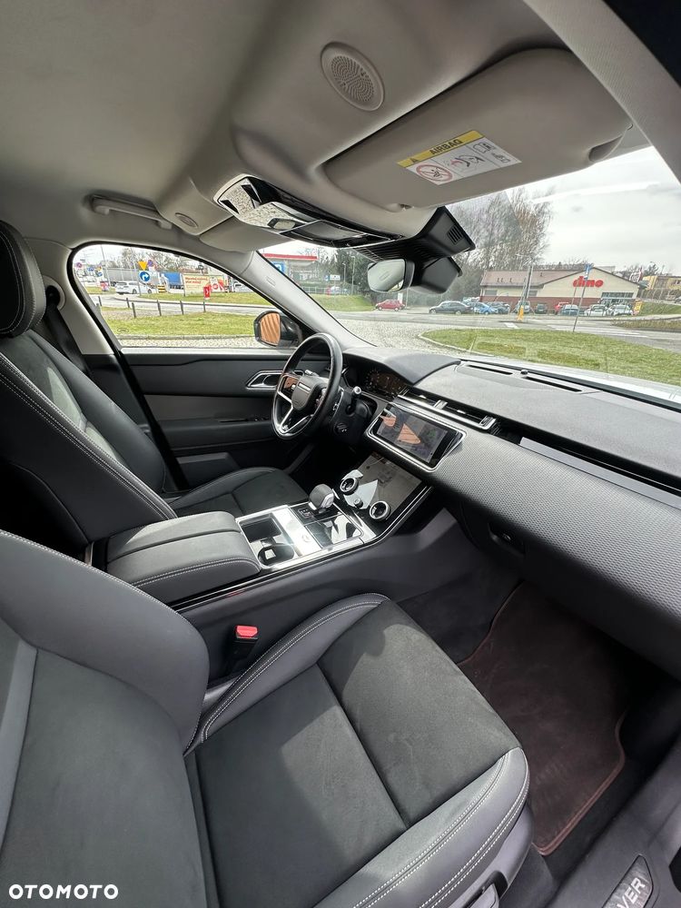 Land Rover Range Rover Velar P400e - 17