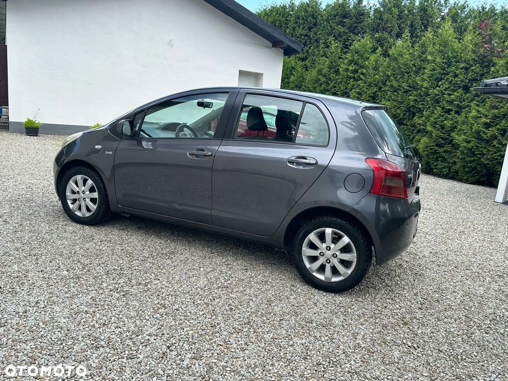 Toyota Yaris 1.4 D-4D Cool - 5