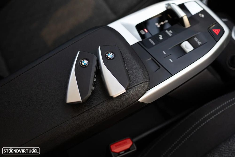 BMW iX3 Impressive - 49