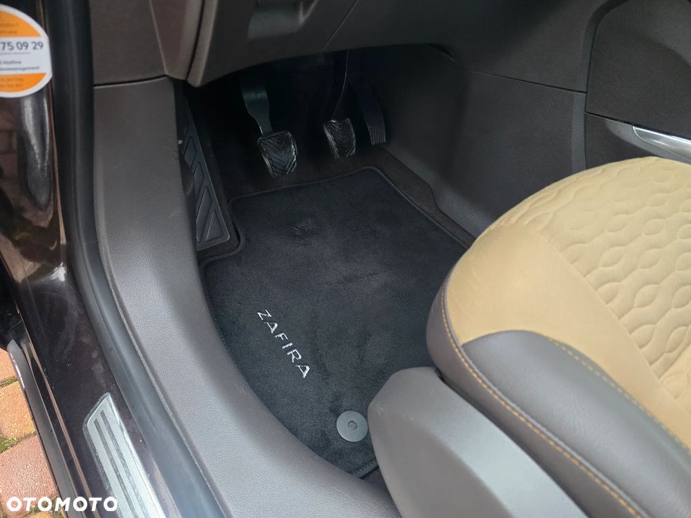 Opel Zafira 1.4 T Cosmo EcoFLEX S&S - 34