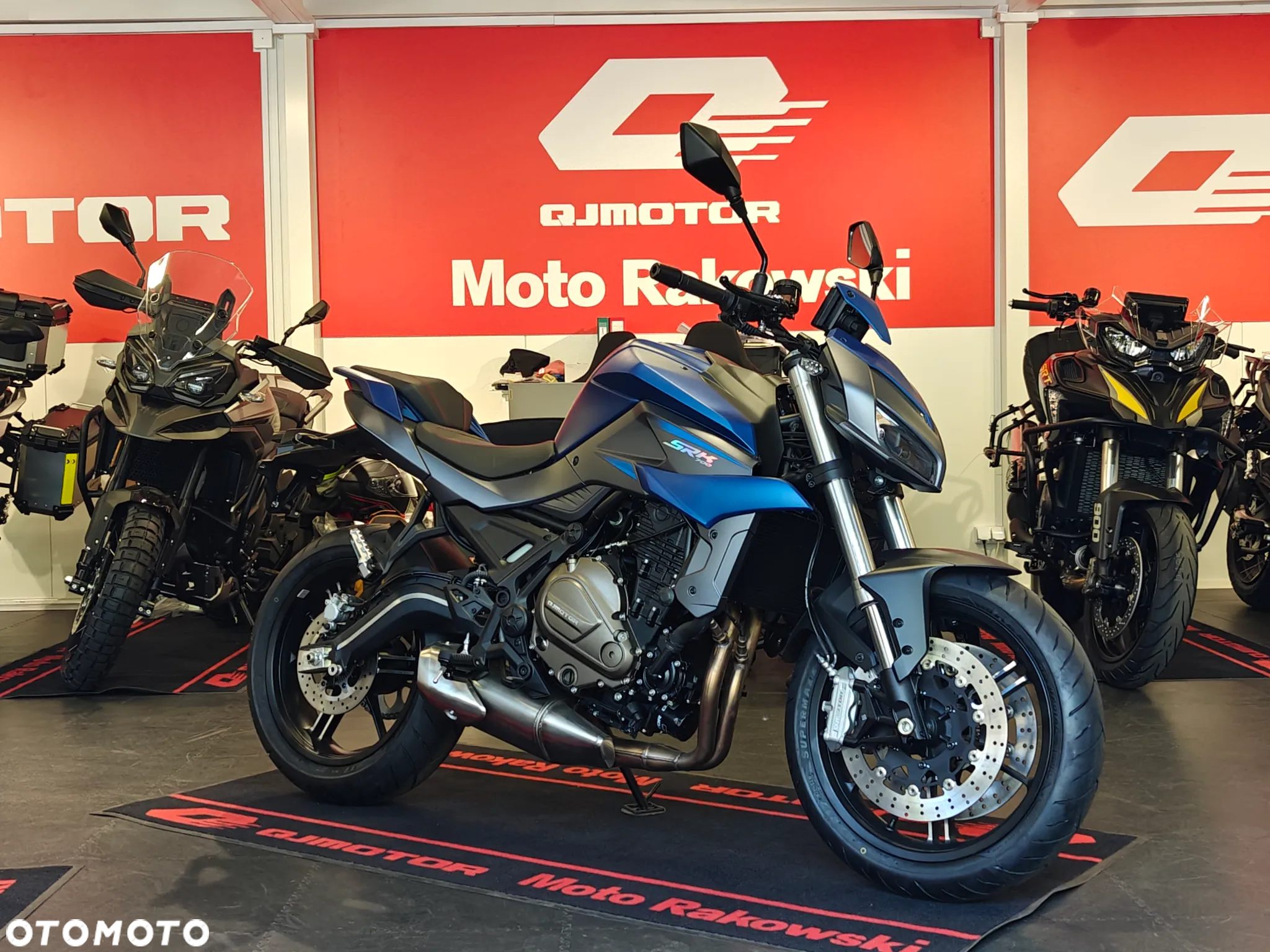QJMOTOR SRK 700 - 2