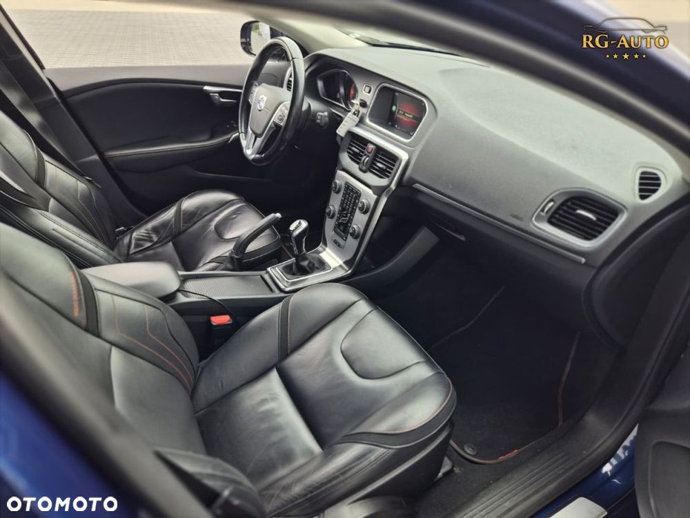 Volvo V40 - 39