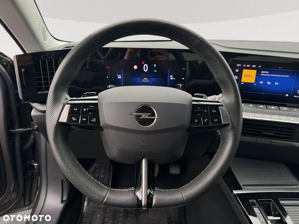 Opel Astra 1.2 T Elegance S&S - 16